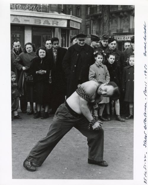 Street Entertainer, Paris
