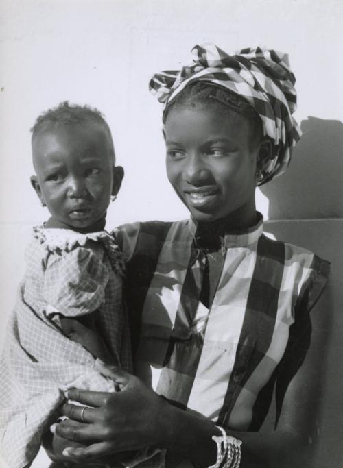 Untitled (Mother and child), Africa