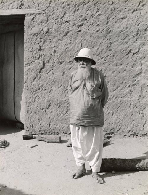 Father Yakobua, the famous od white monk, Tomboucteu, French Sudan